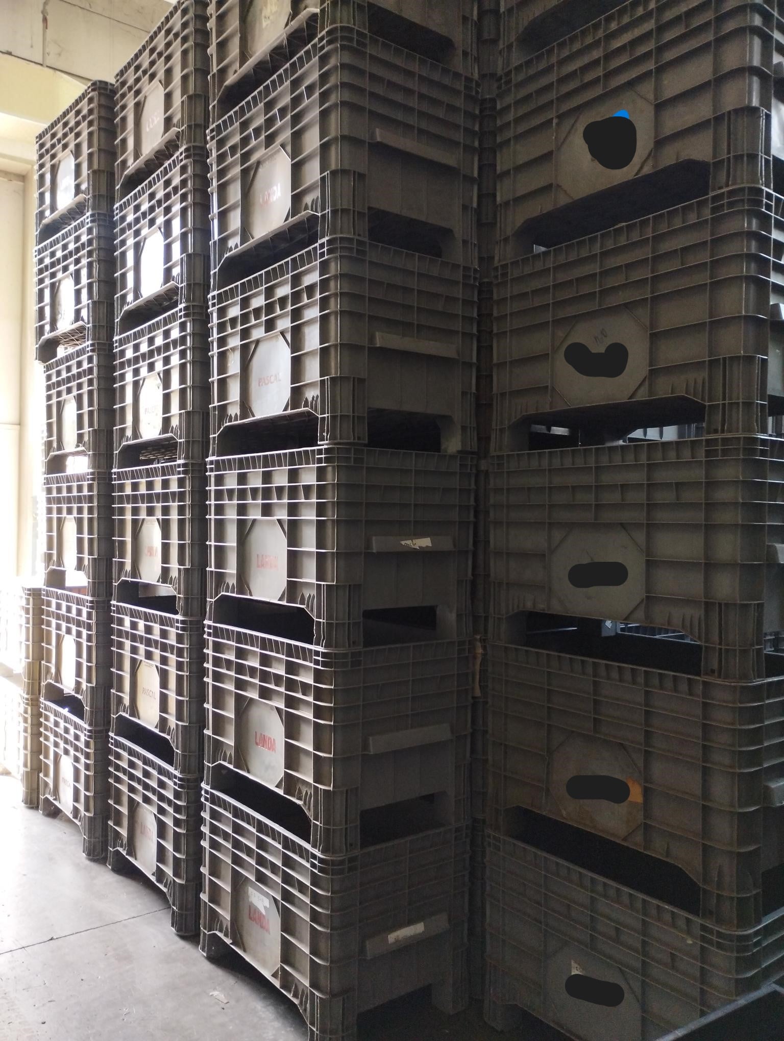 CONTENITORI IN PLASTICA  