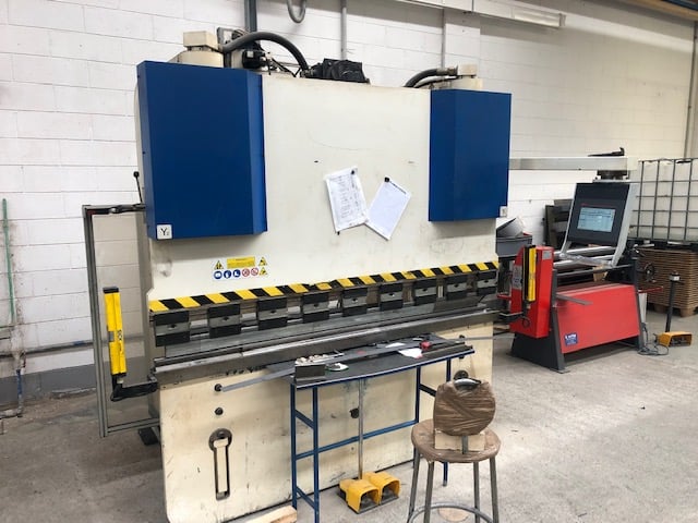 WARCOM UNICA 60-20  2001