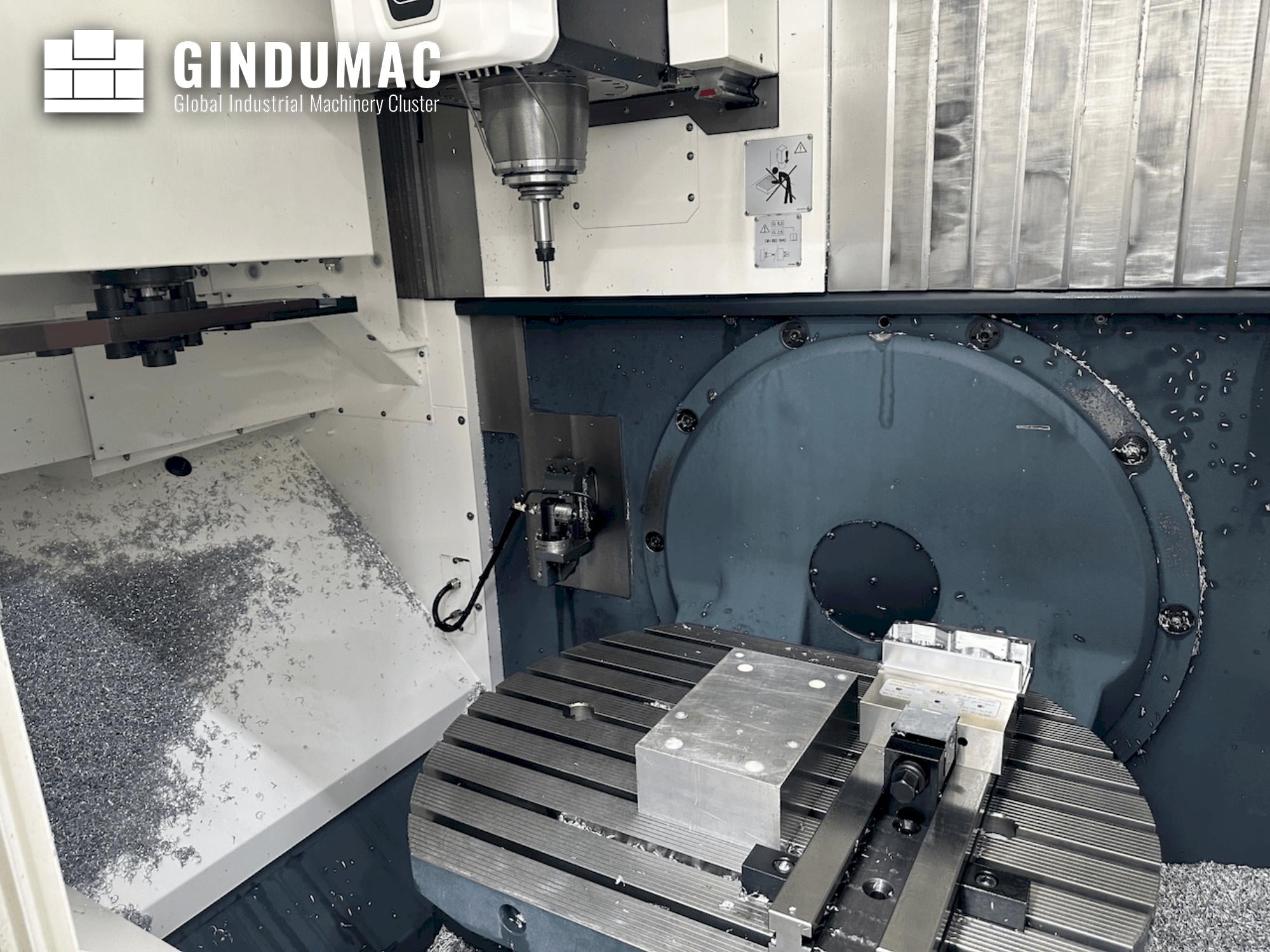 DMG MORI CMX 70 U  2023