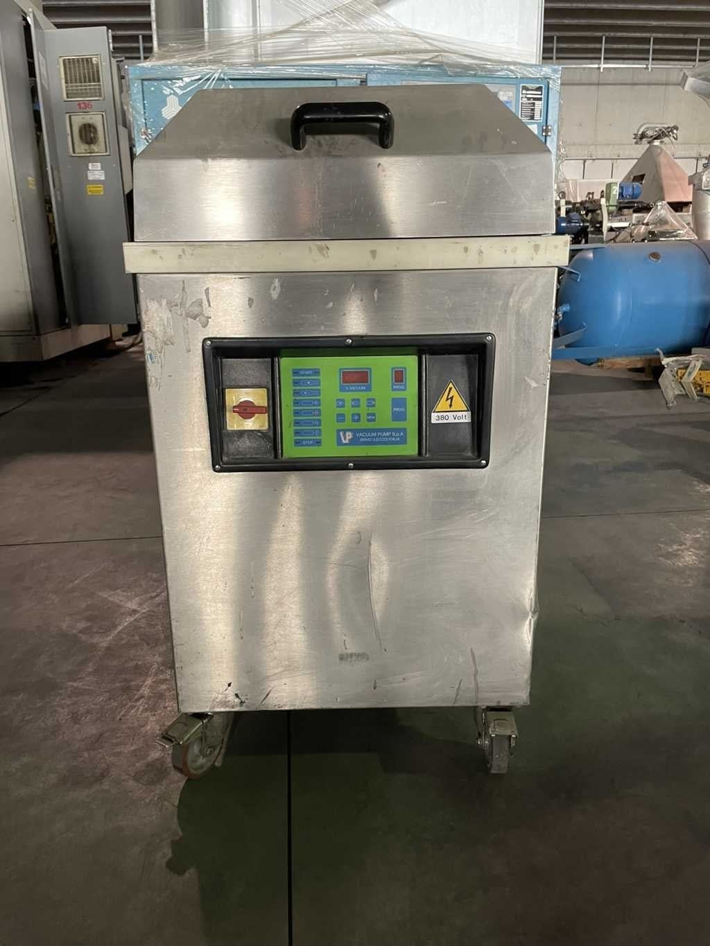 - CONFEZIONATRICE SOTTOVUOTO VACUUM PUMP SPA 