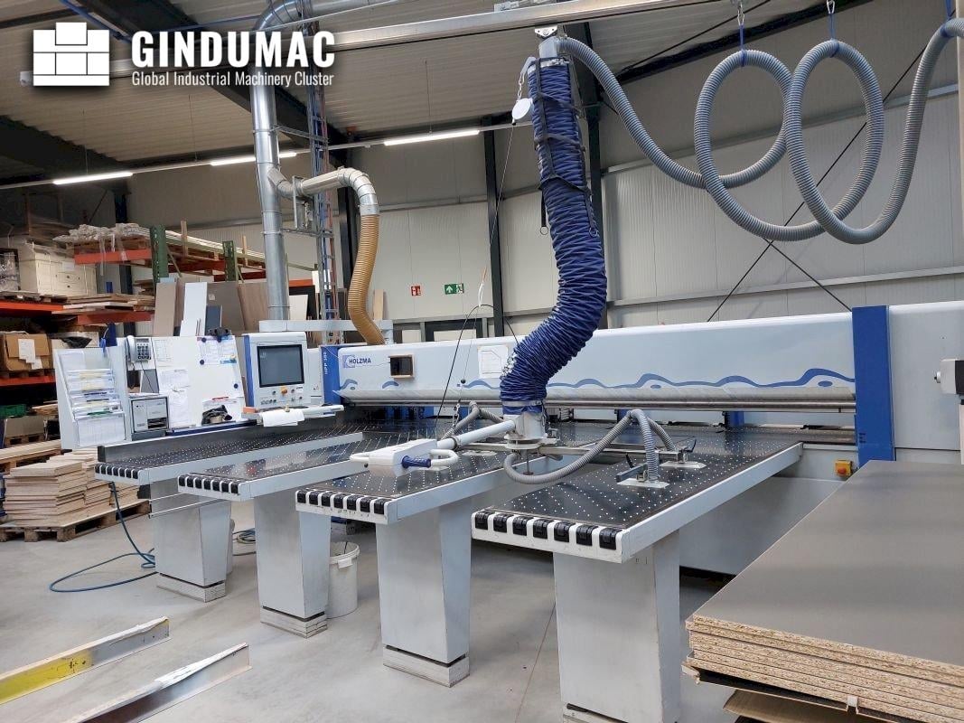 HOLZMA HPP 380  2007