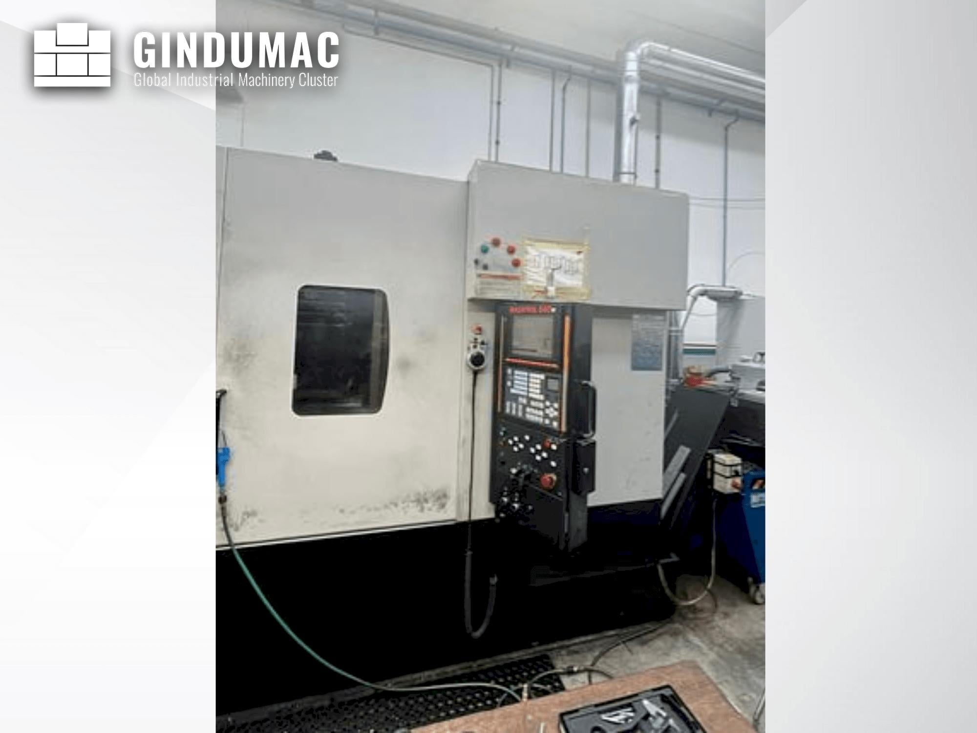 MAZAK VTC 300  2004