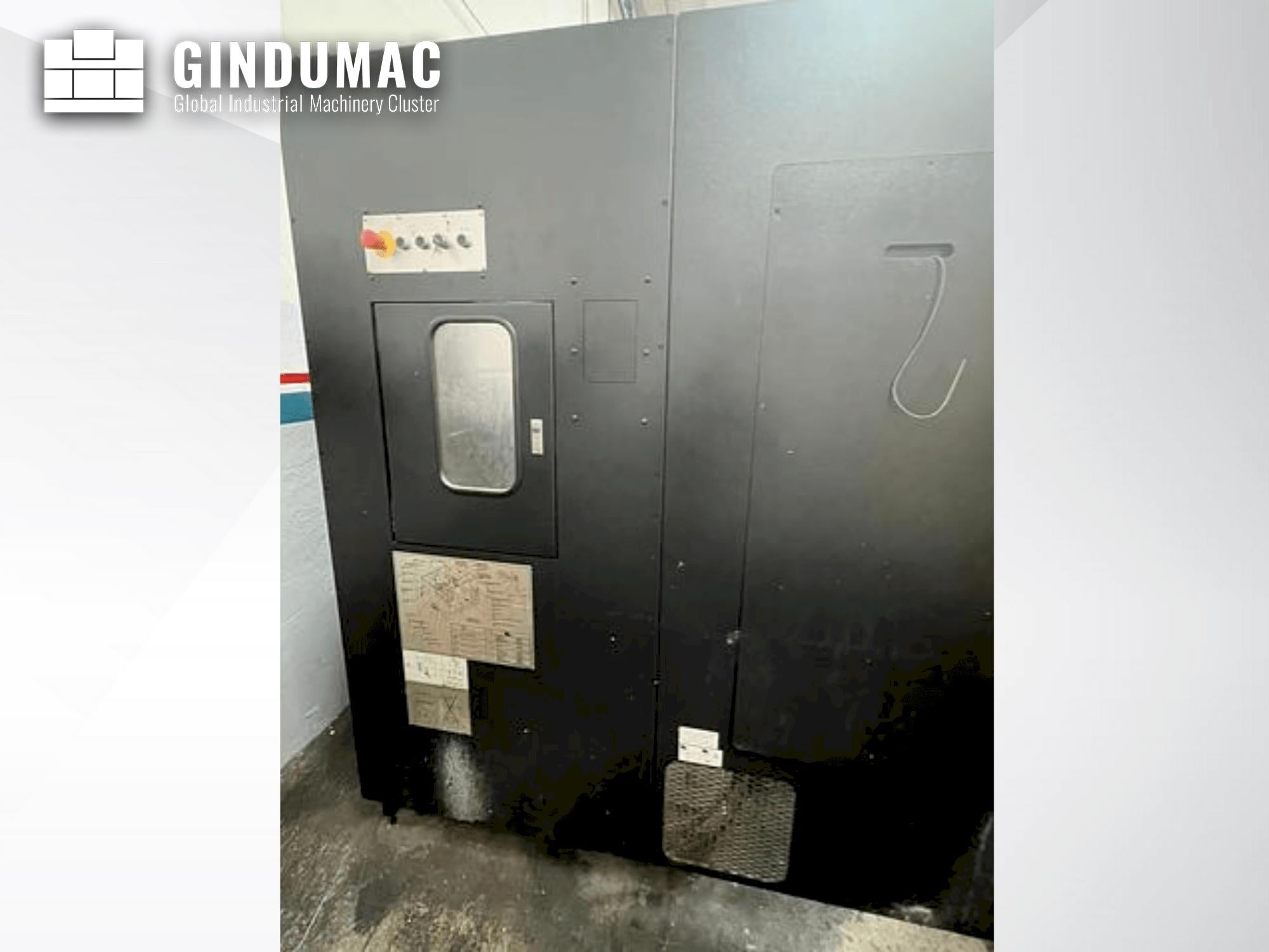 MAZAK VTC 300  2004