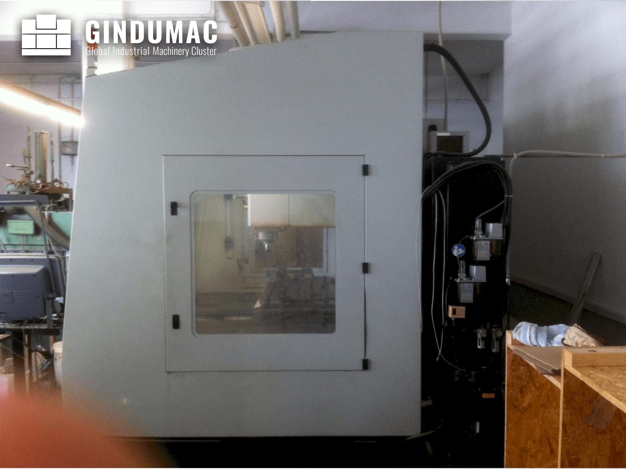 HURCO VMX 64/50T  2001