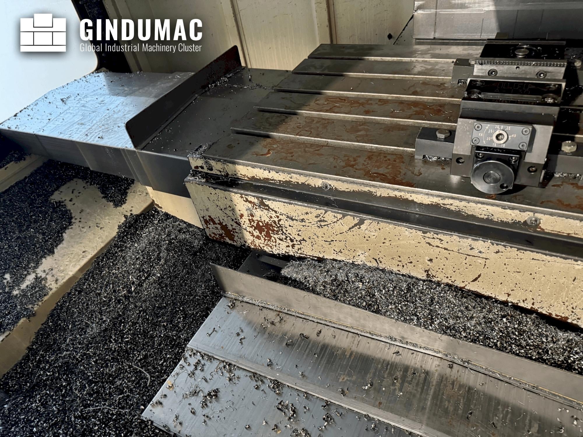 SPINNER SPINNER VMC 1100  2009