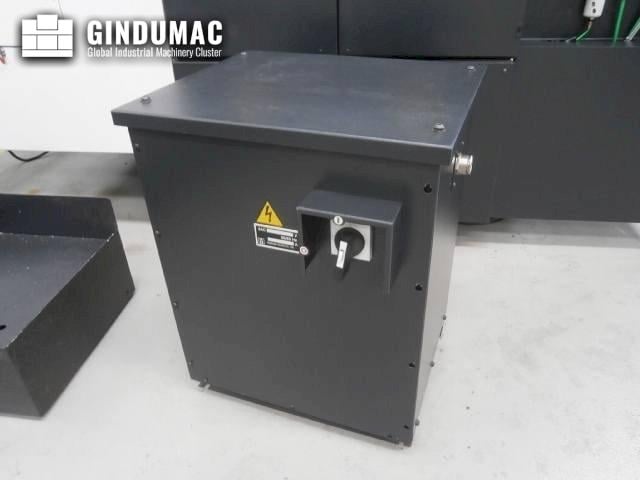 MAZAK VTC-200C  2005