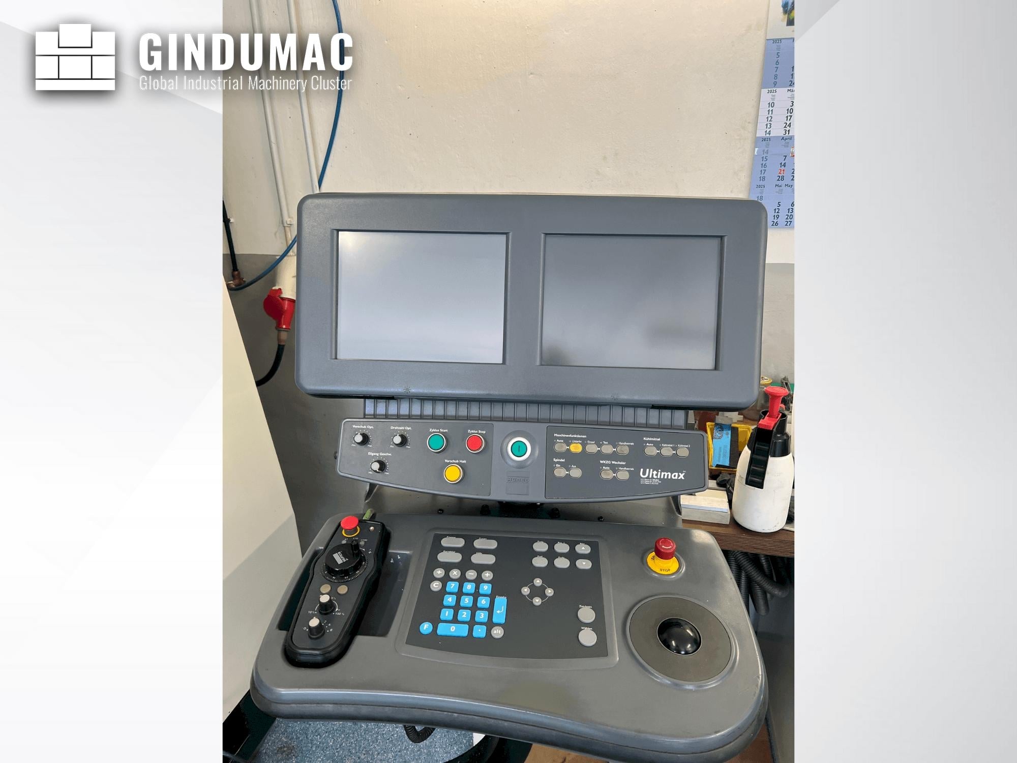 HURCO VMX40  2001