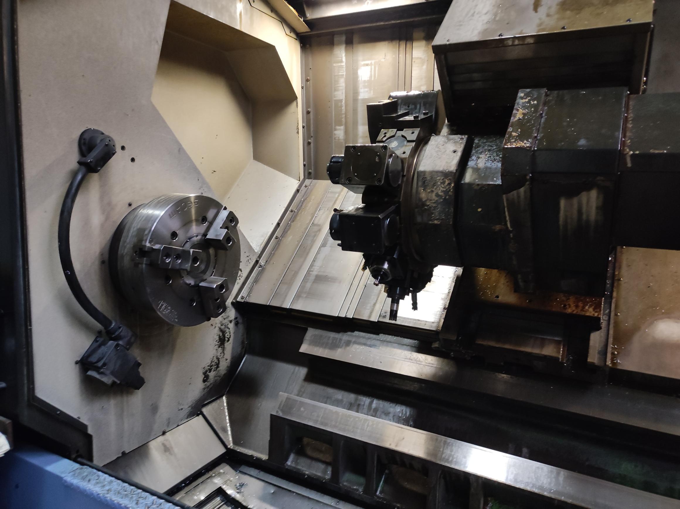 DOOSAN Puma 700LY  2012