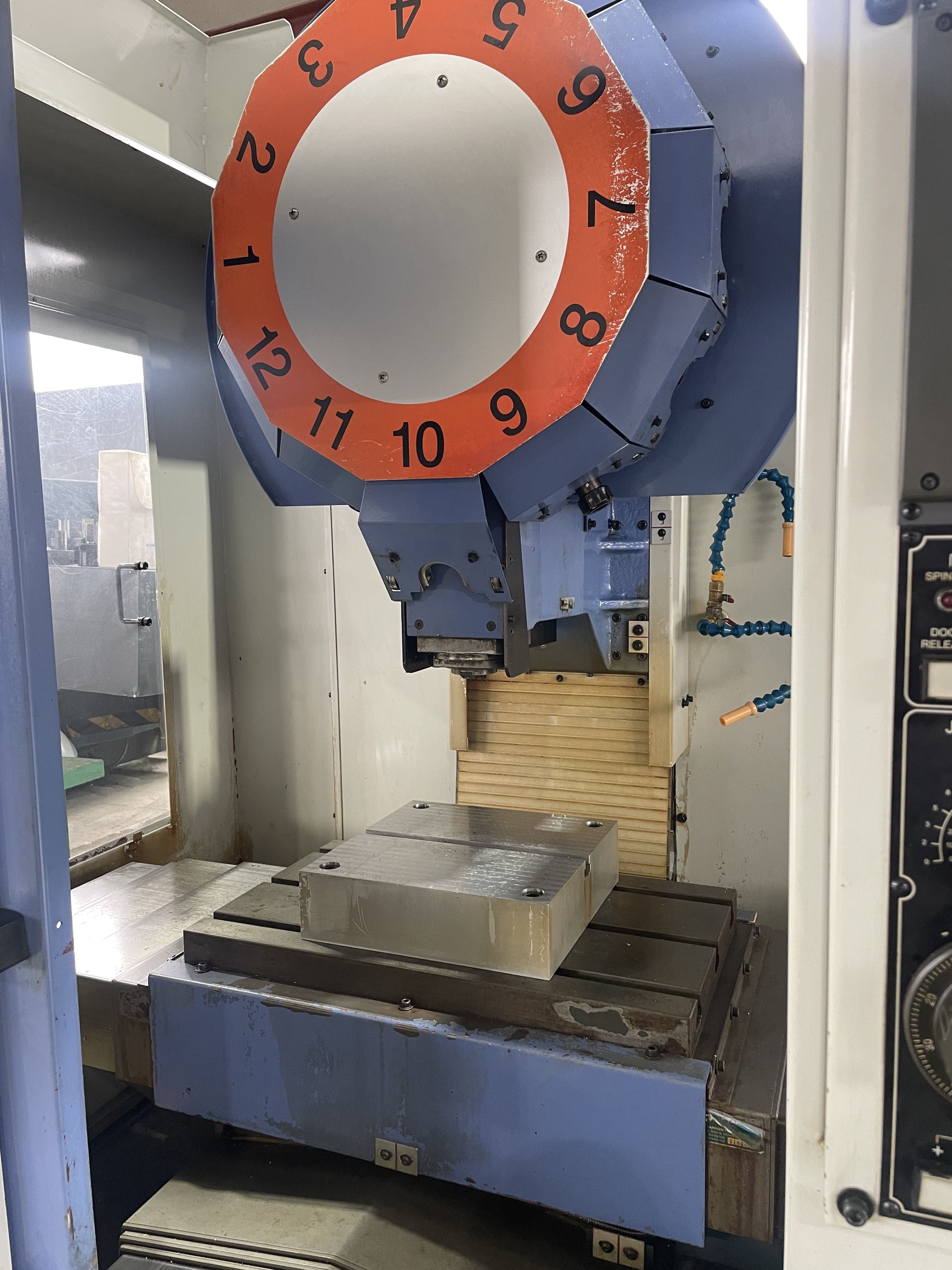 LEADWELL TDC 510  2001