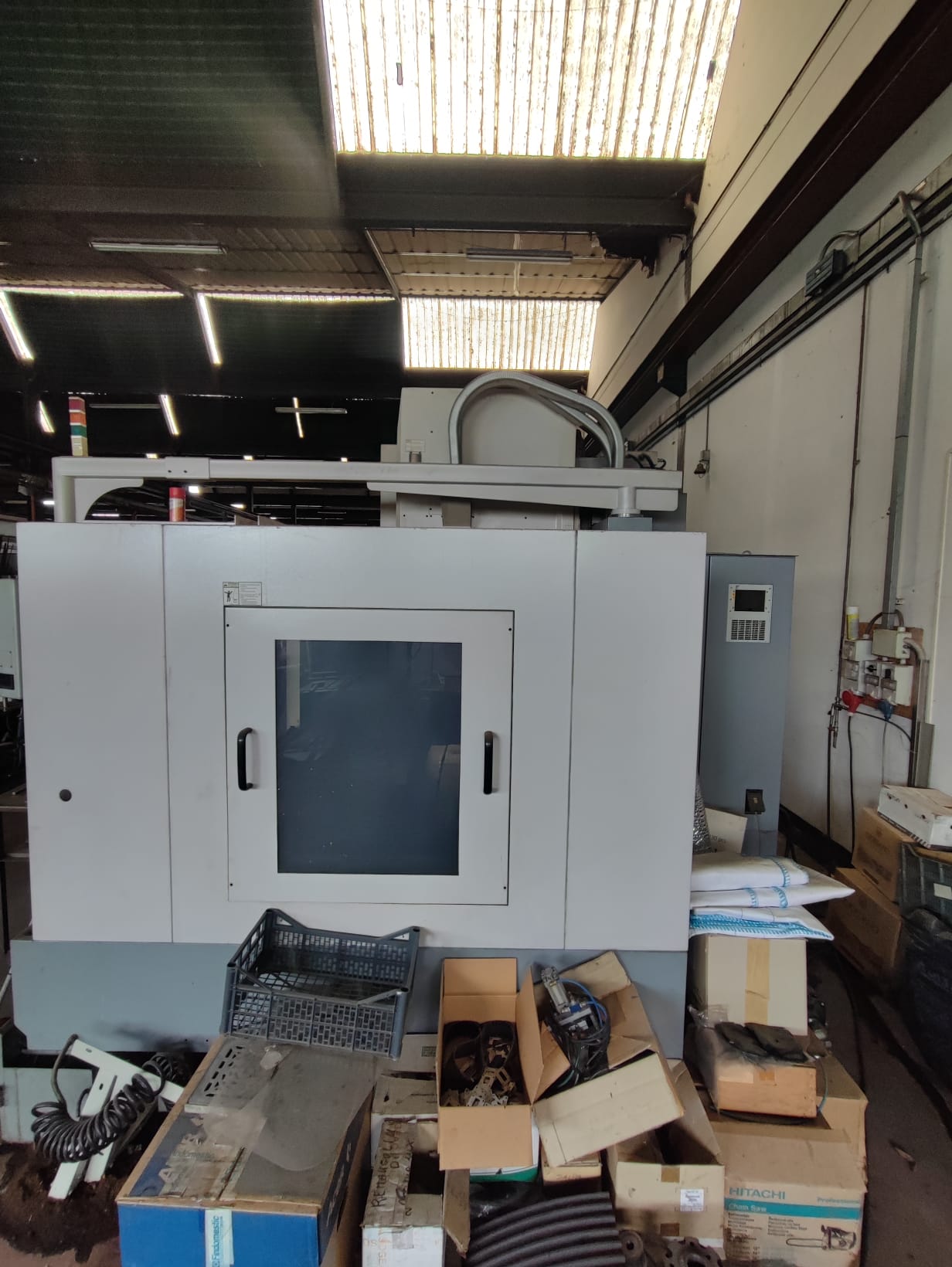 SHE HONG VMC 1600A  2001