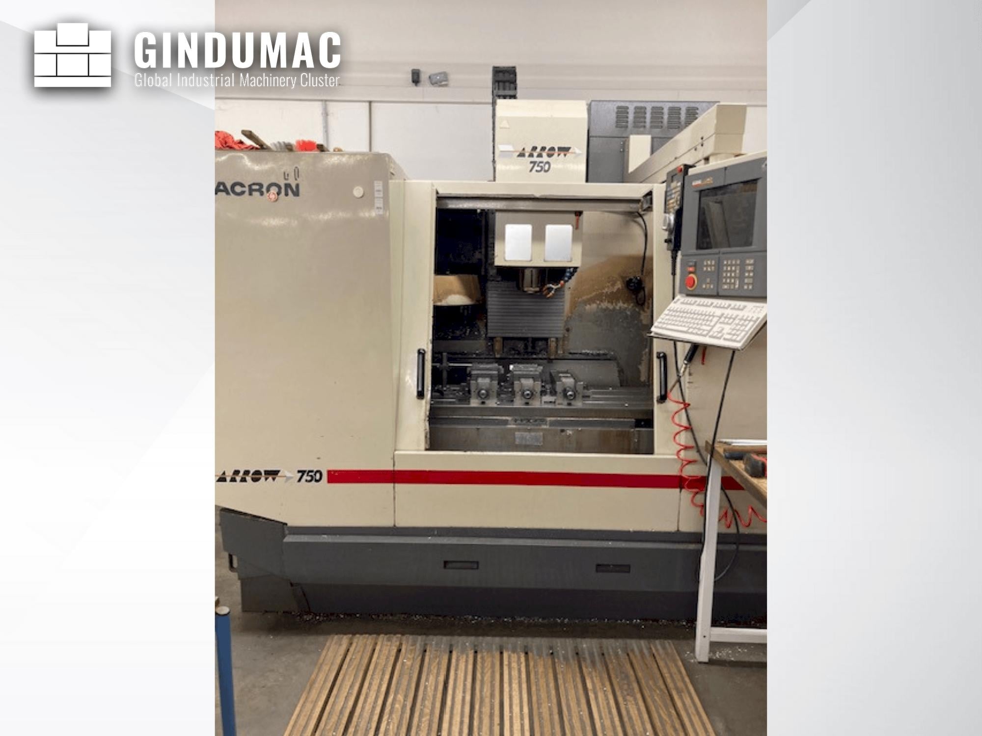 CINCINNATI Milacron Arrow 750  1996