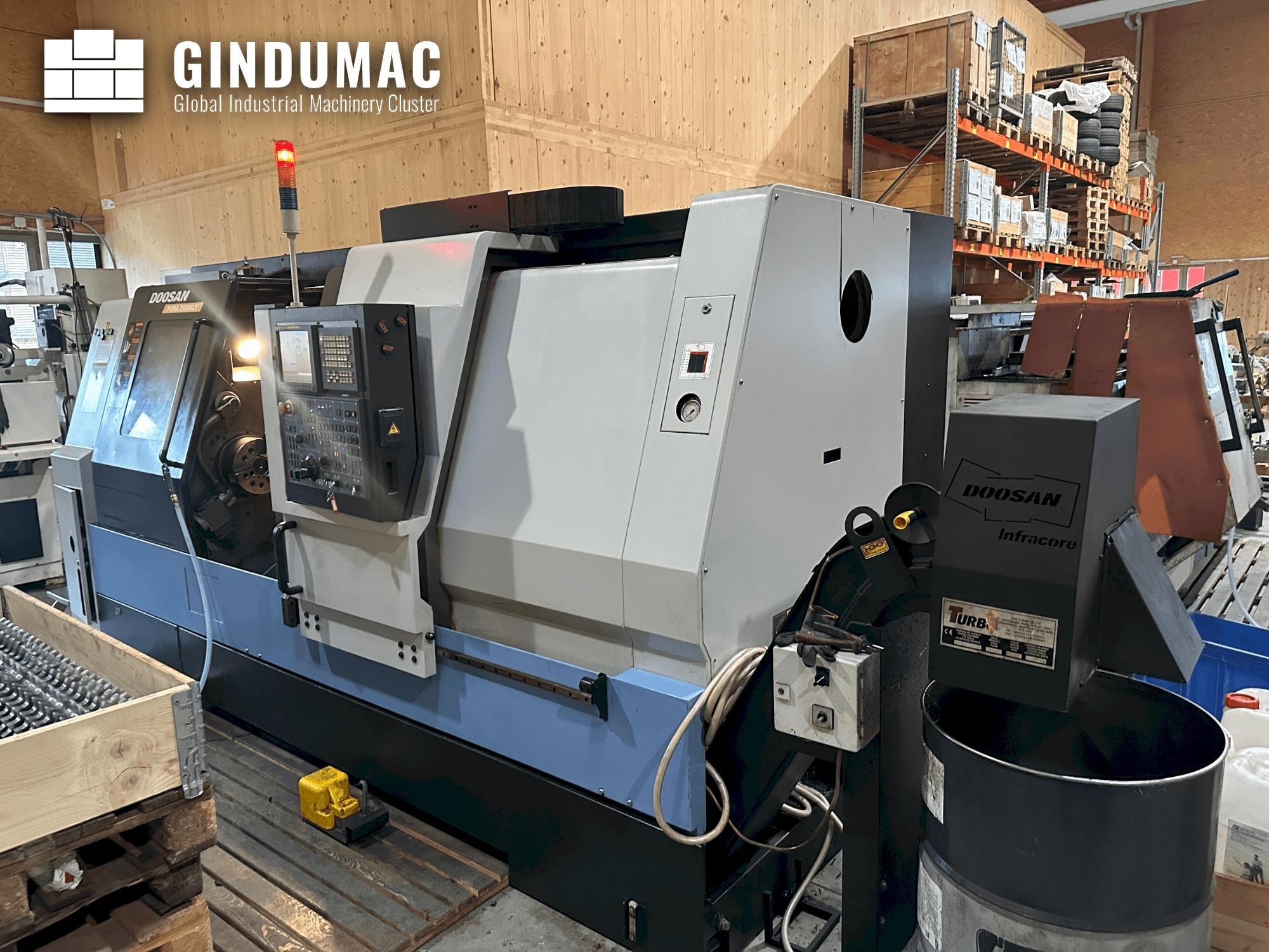 DOOSAN Puma 2500XLY  2008