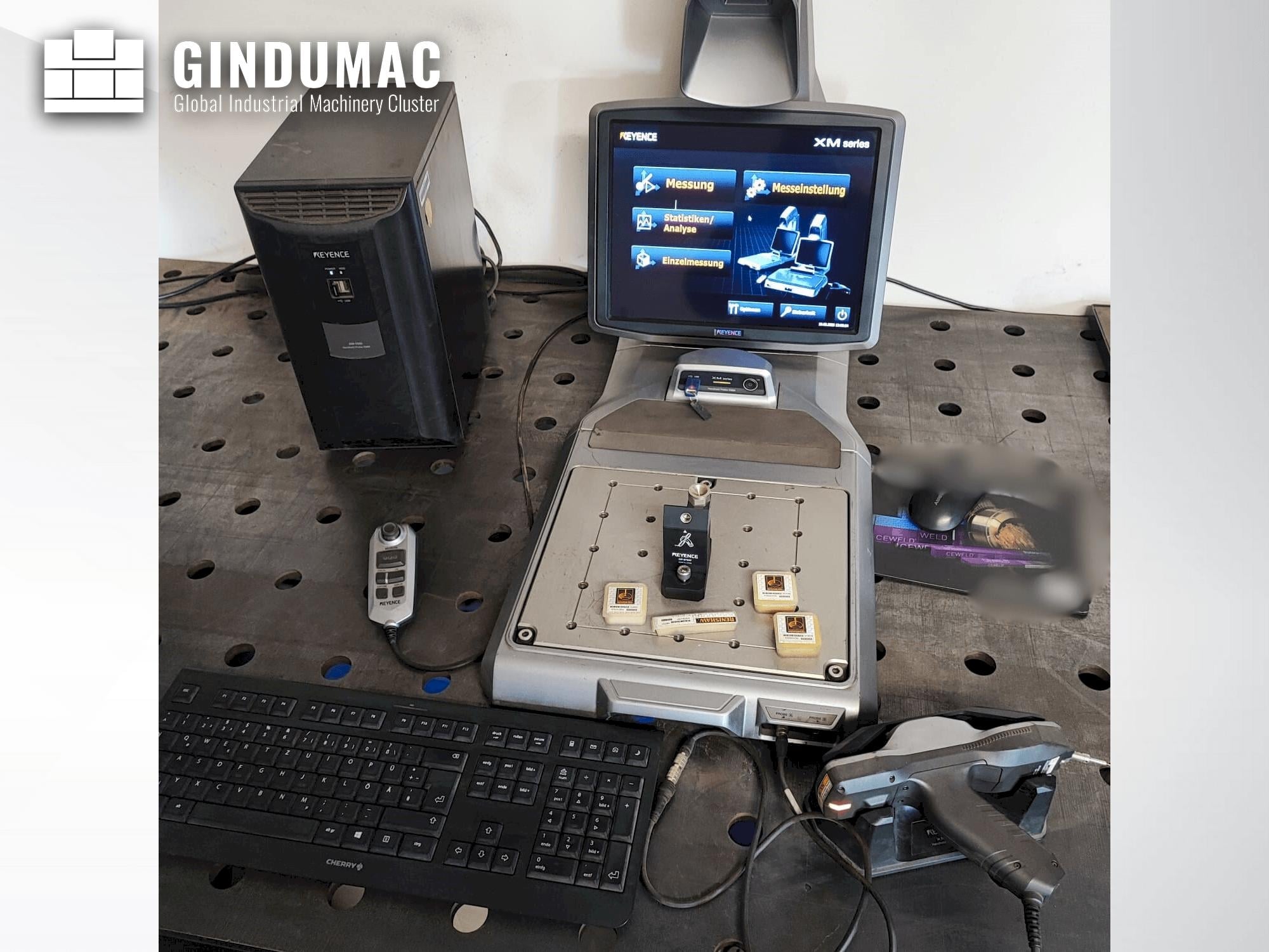 KEYENCE XM-1000  2019