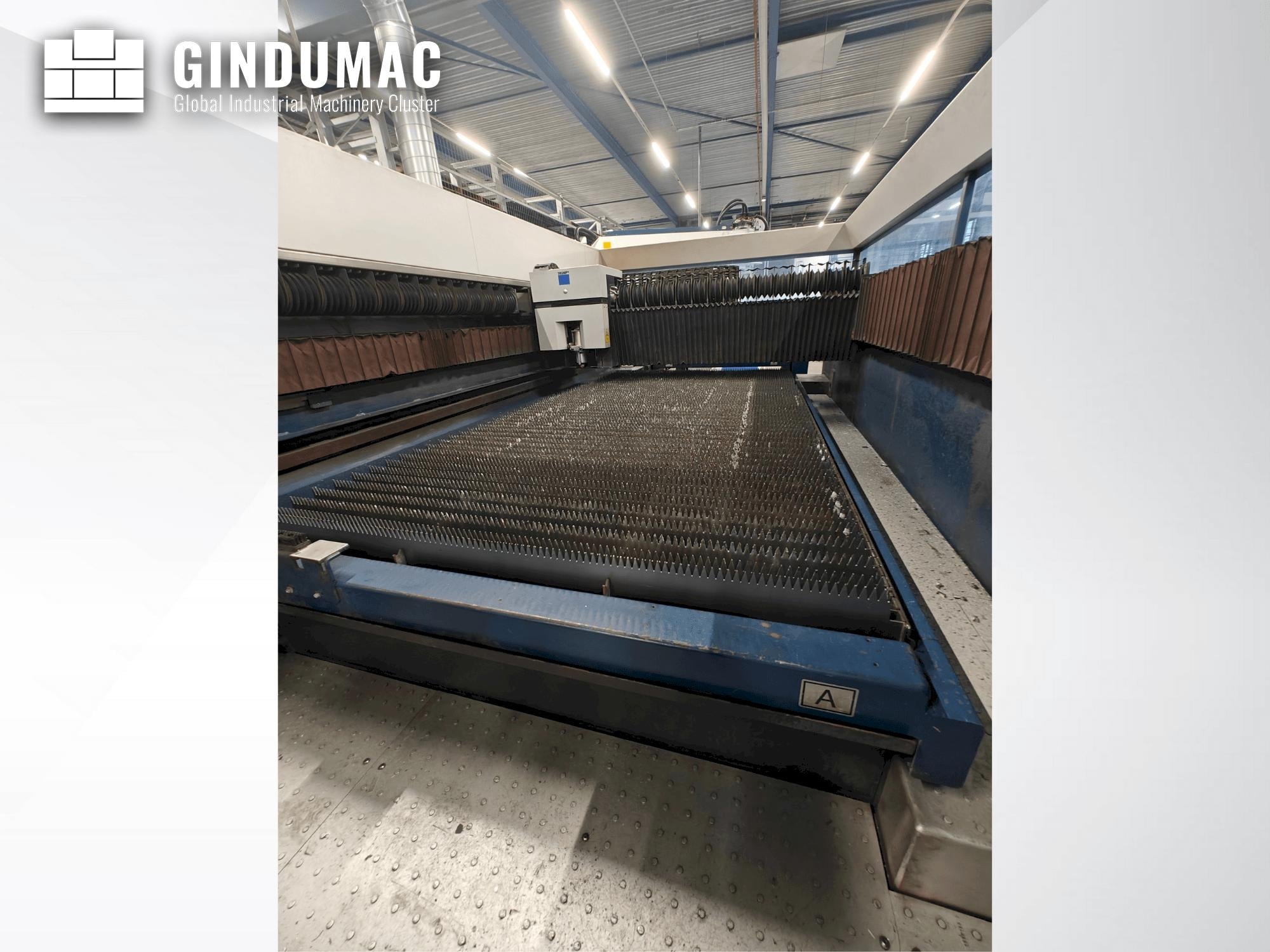 TRUMPF TruLaser 3030 3,2kW CO2  2009