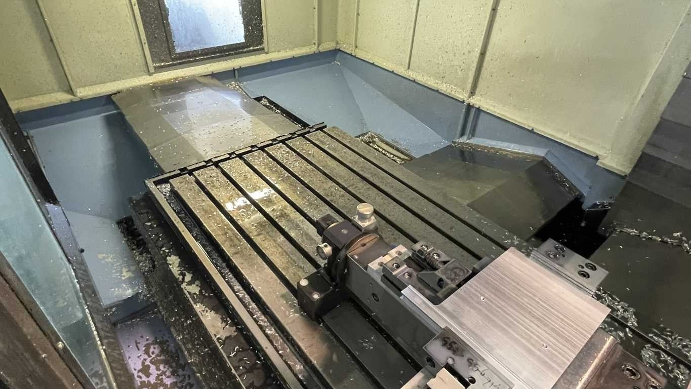 DOOSAN CENTRO DI LAVORO VERTICALE DOOSAN VM 960 L 