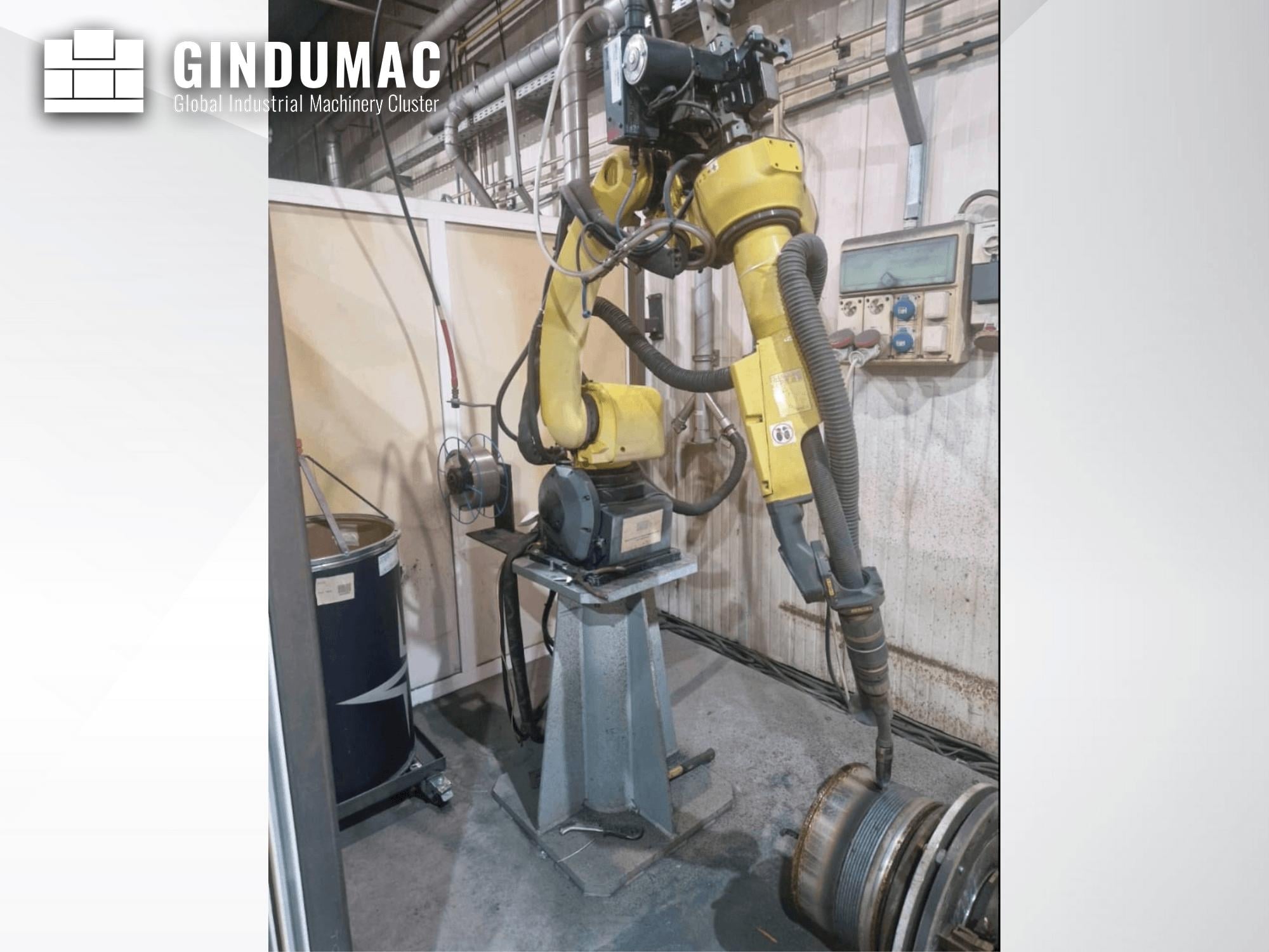 FANUC ARC Mate 100iC  2011