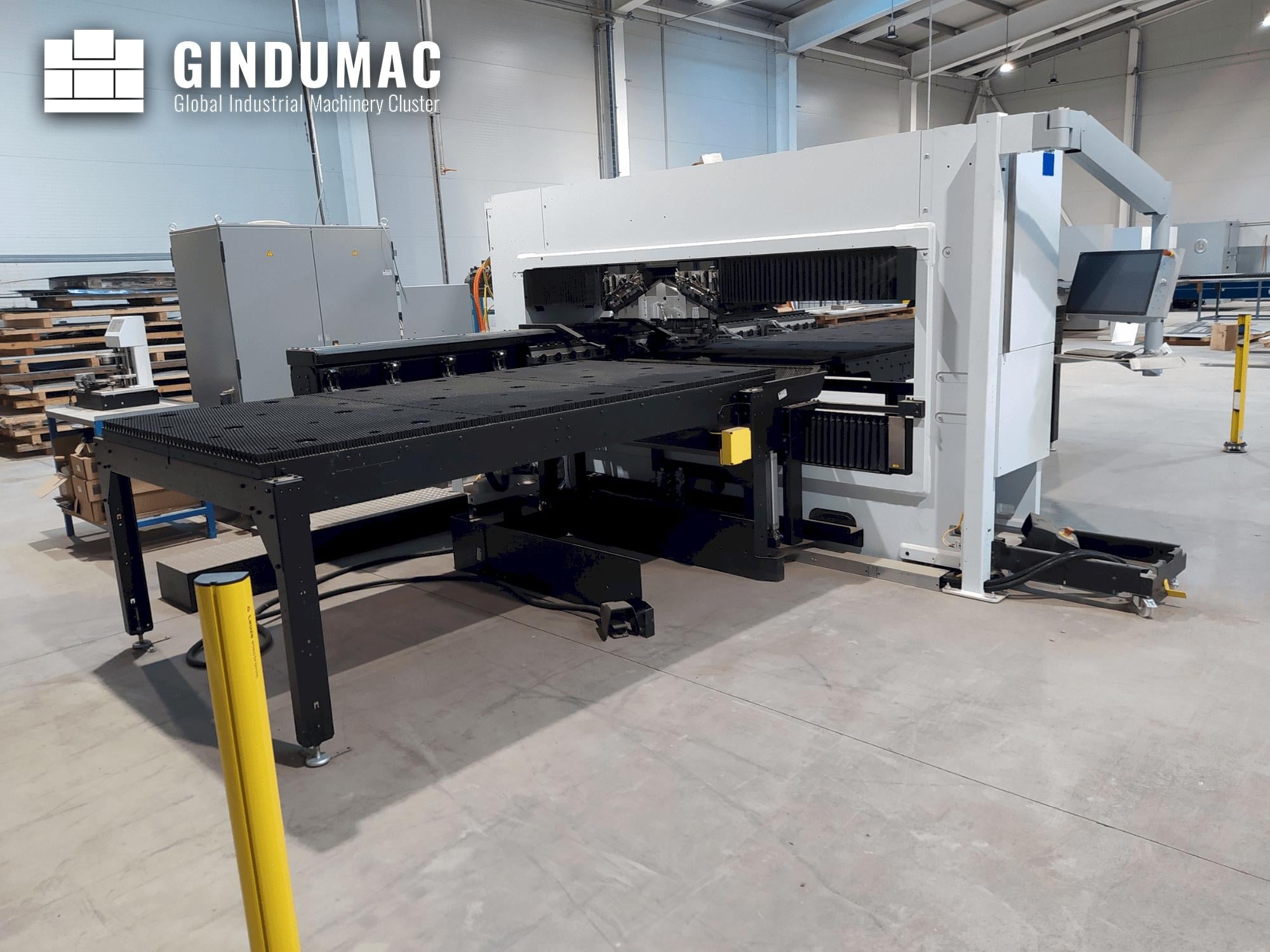 TRUMPF TruPunch 3000  2022