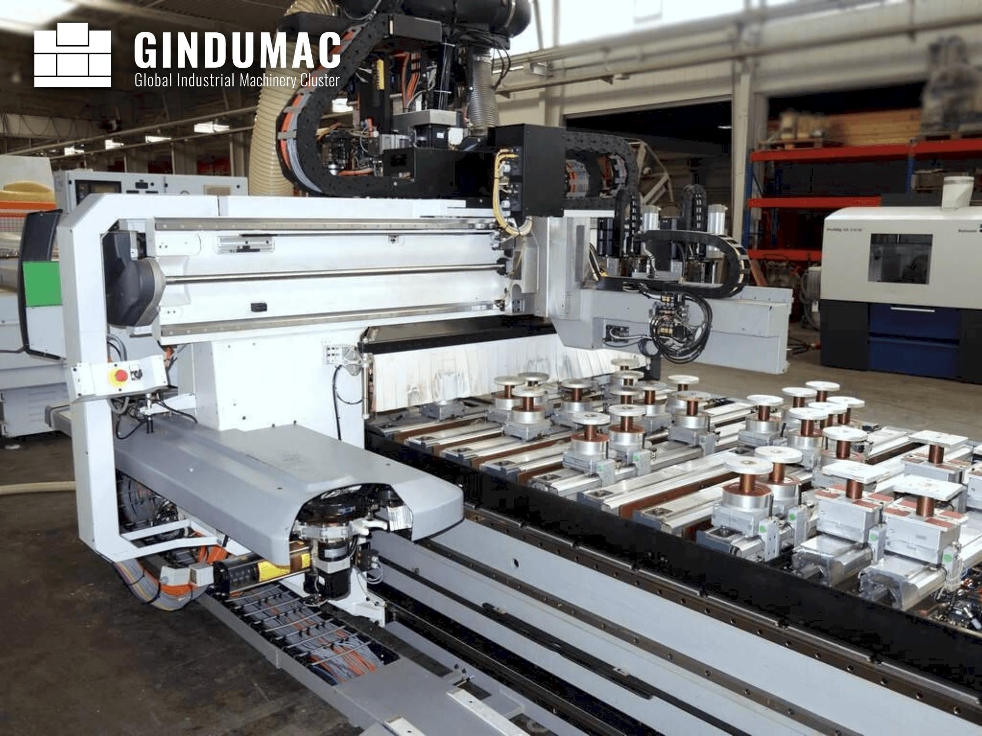 BIESSE Rover C6  2011