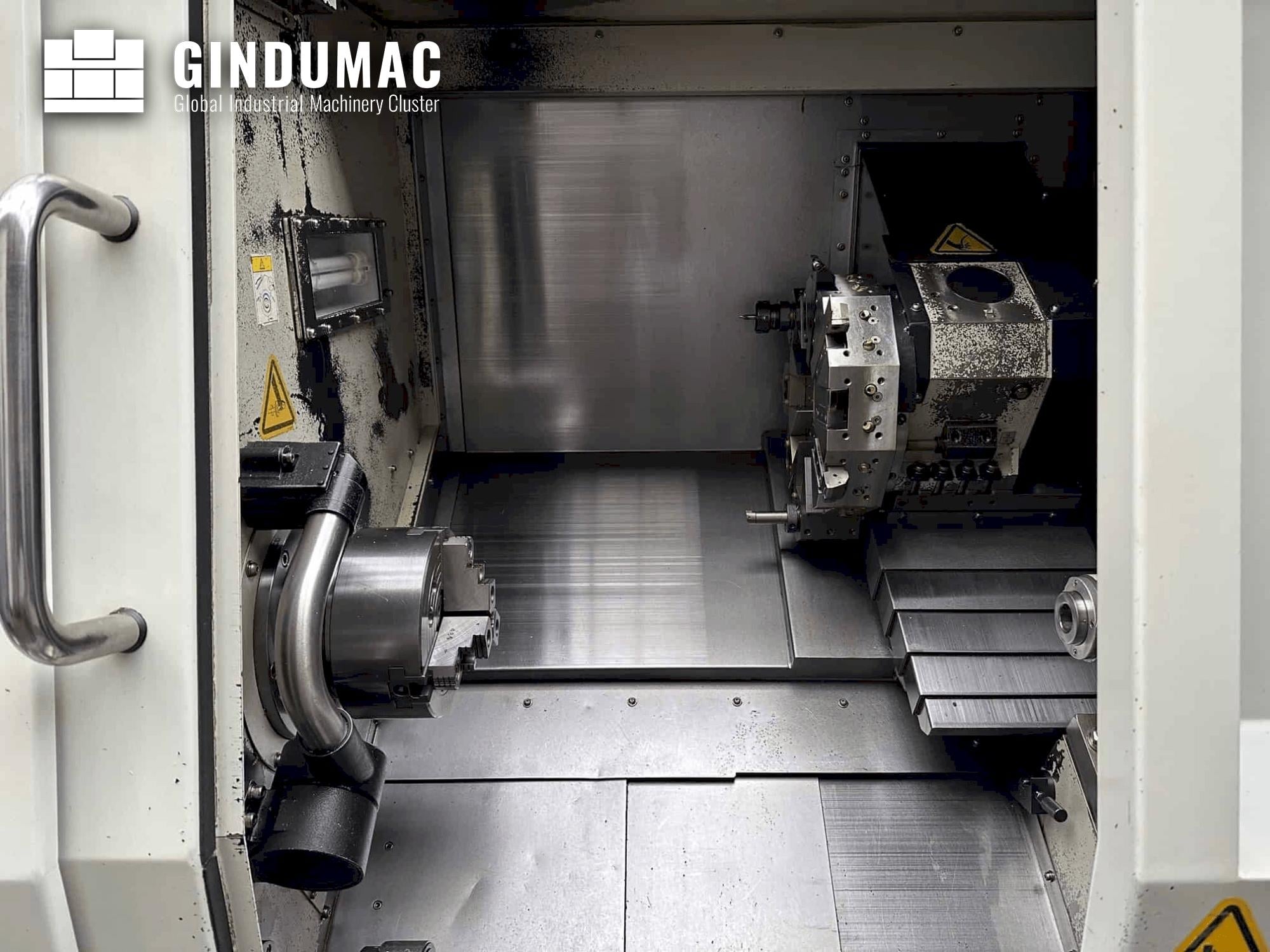 HURCO TM8  2011