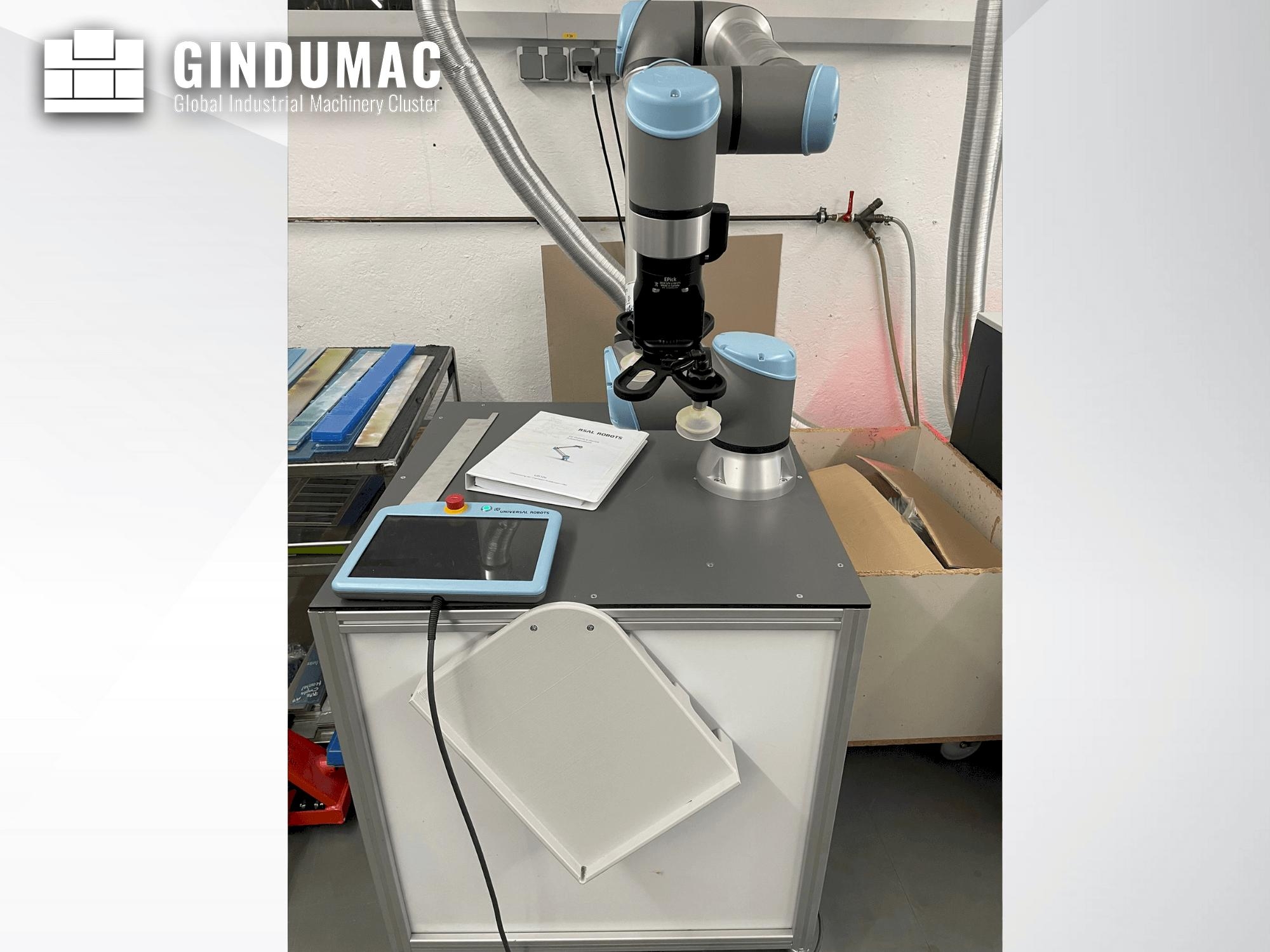 UNIVERSAL ROBOTS UR10  2019