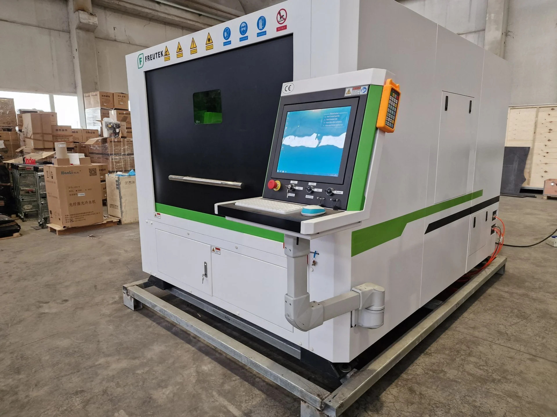 Freutek LMM0010 - LASER CUTTING MACHINE 2KW  2025