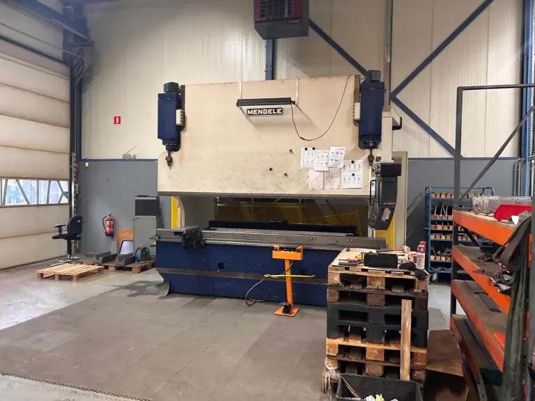 GWF MENGELE HB 175 x 30/35  2001