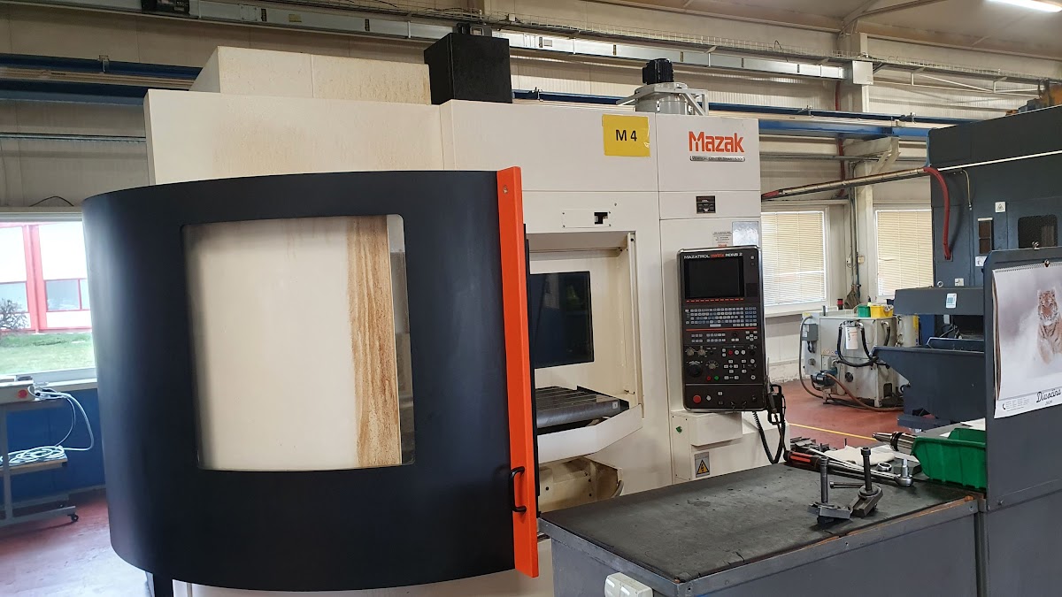 MAZAK VCS 530 C 2PC  2015