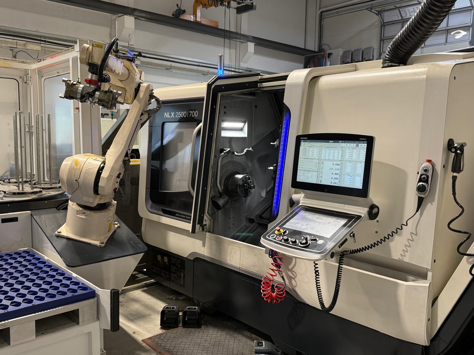 DMG MORI NLX 2500 SY 700  2018