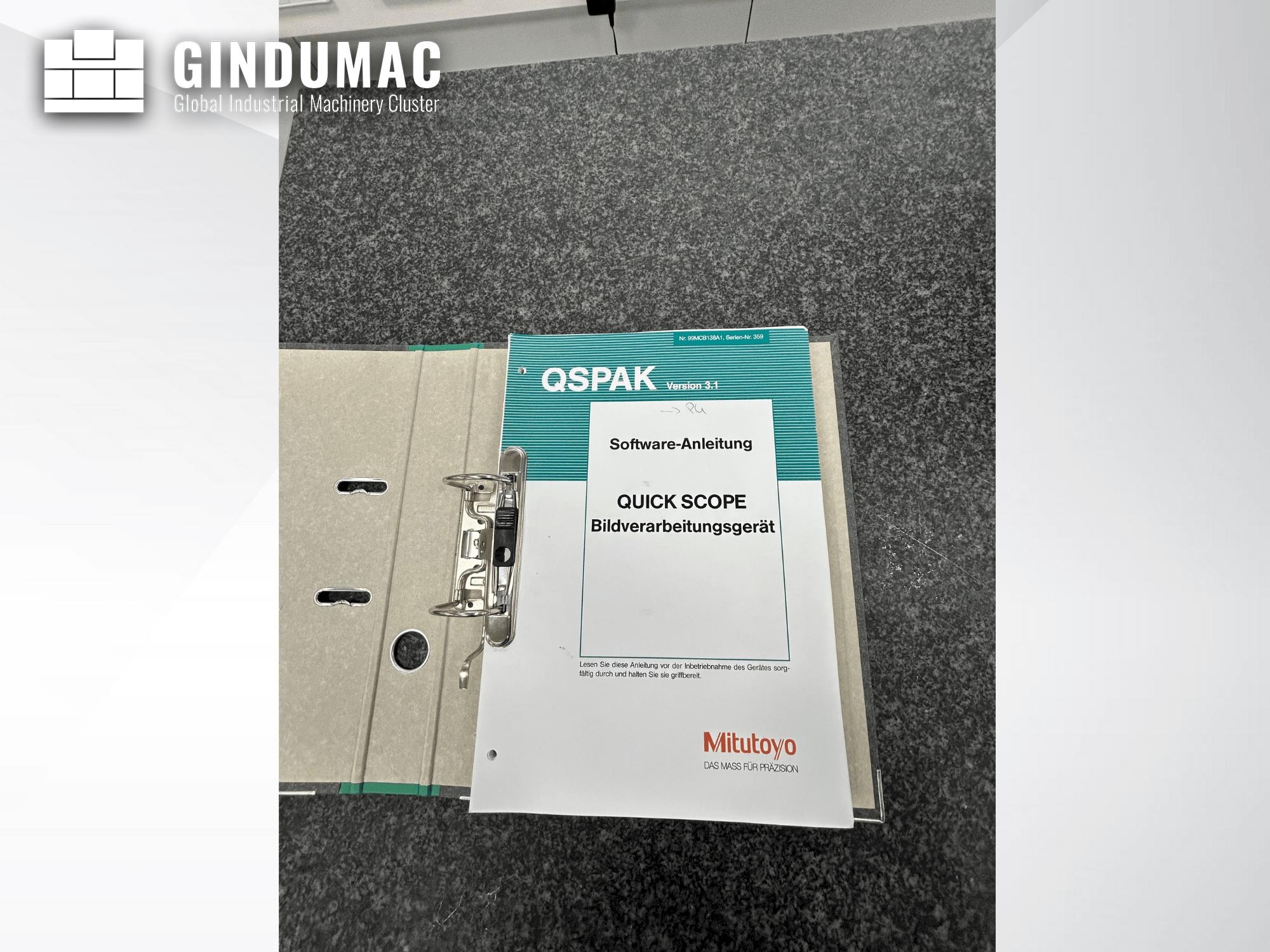 MITUTOYO Quick Scope QS-250Z  2001