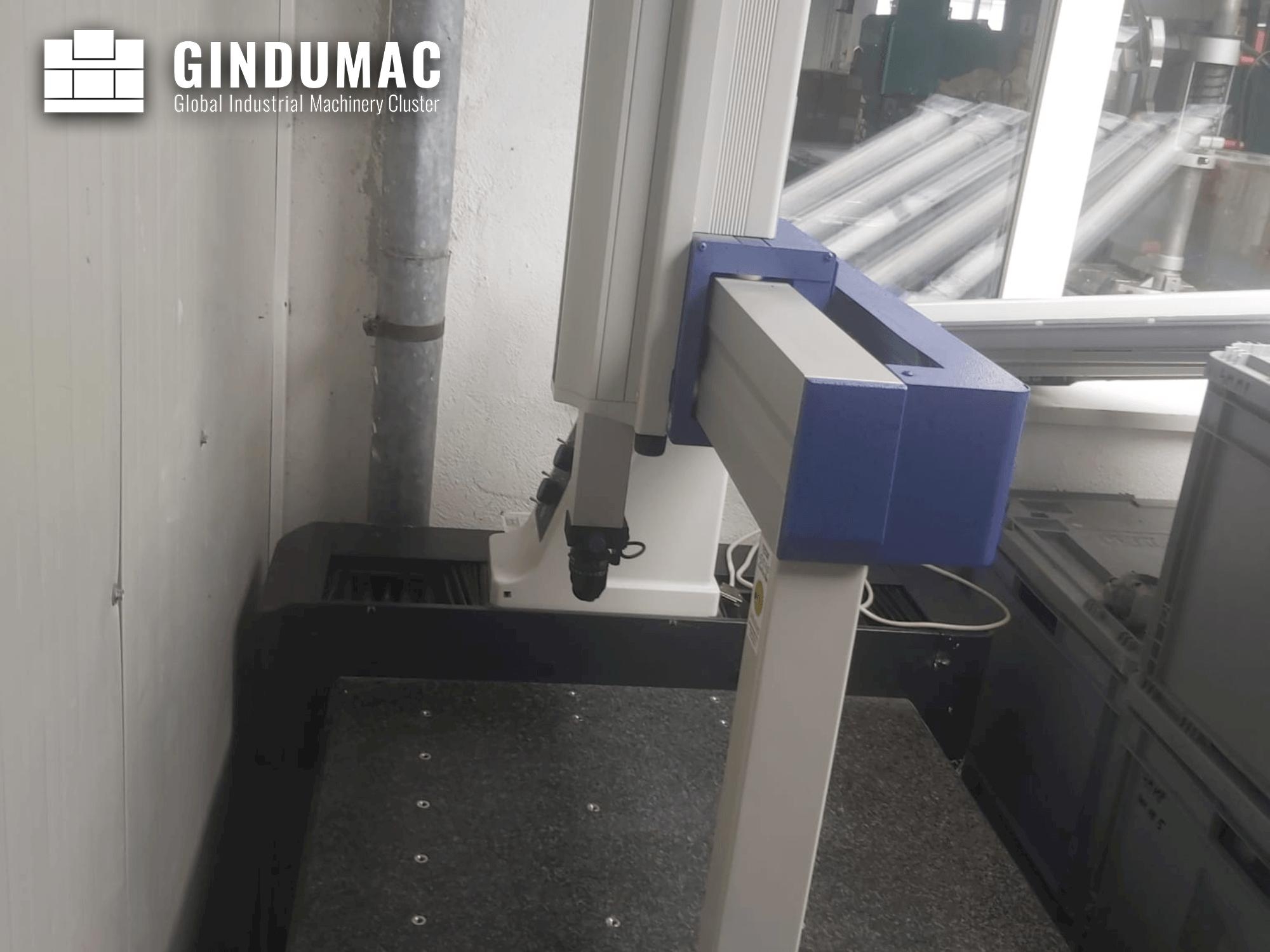 MITUTOYO Crysta-Plus M443  2015