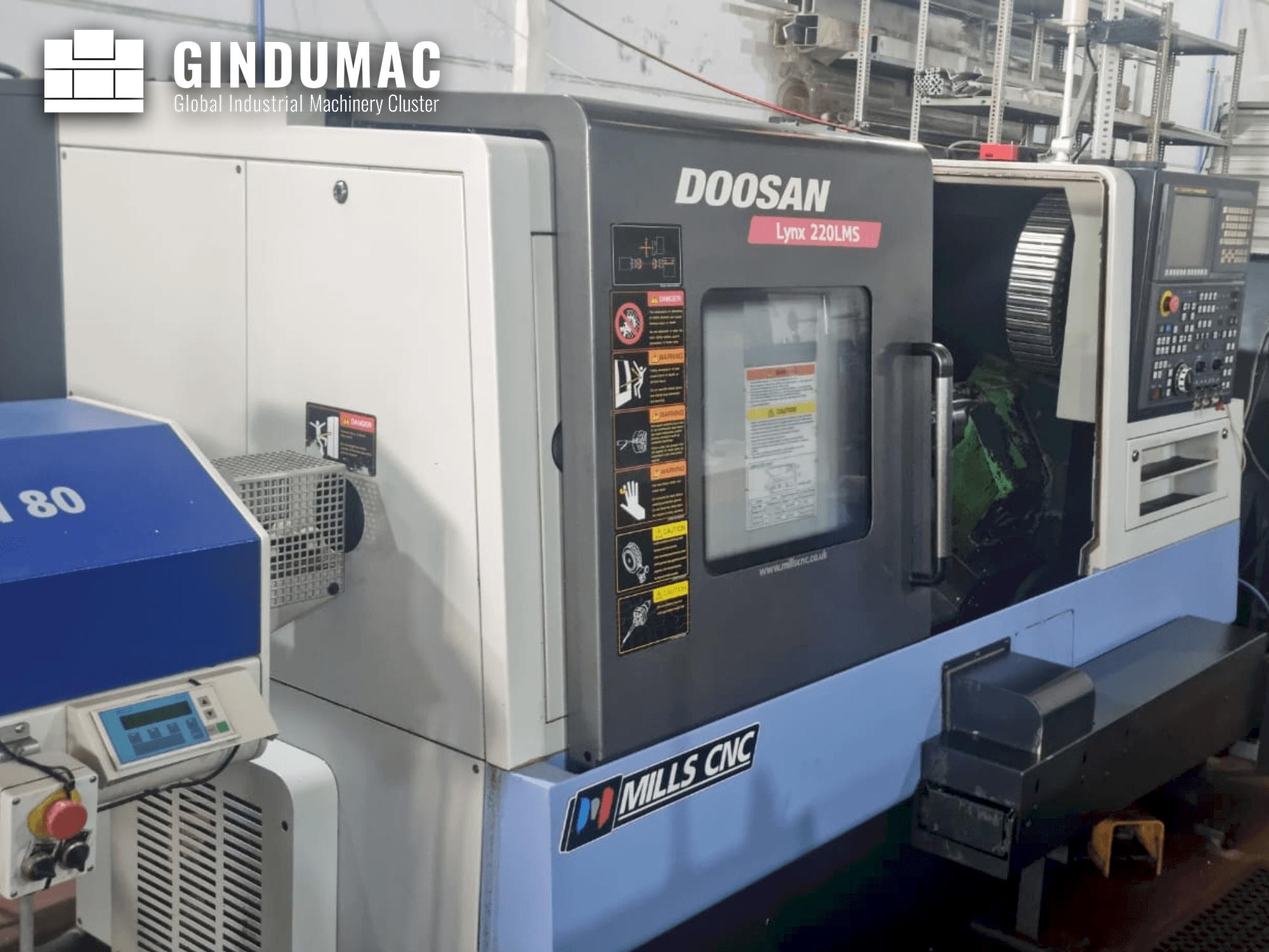DOOSAN Lynx 220 LMSA  2013