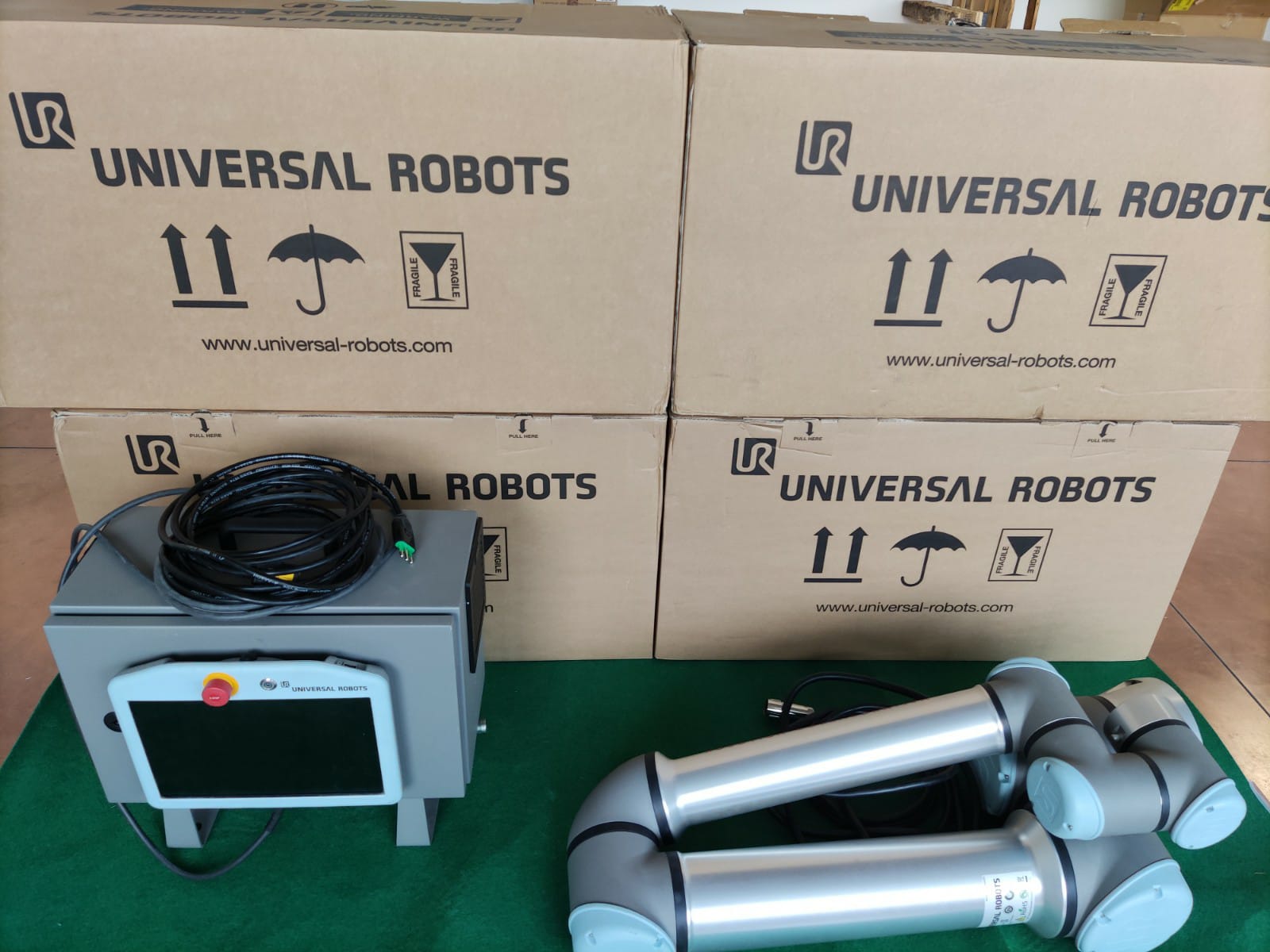 UNIVERSAL ROBOTS UR10 E-SERIES 2019 | Industriale.it